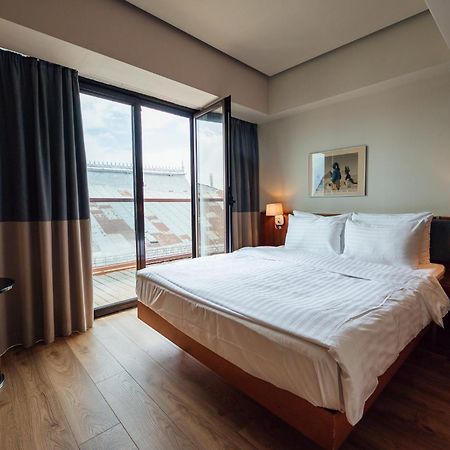 Peakture Hotel Bucarest Esterno foto
