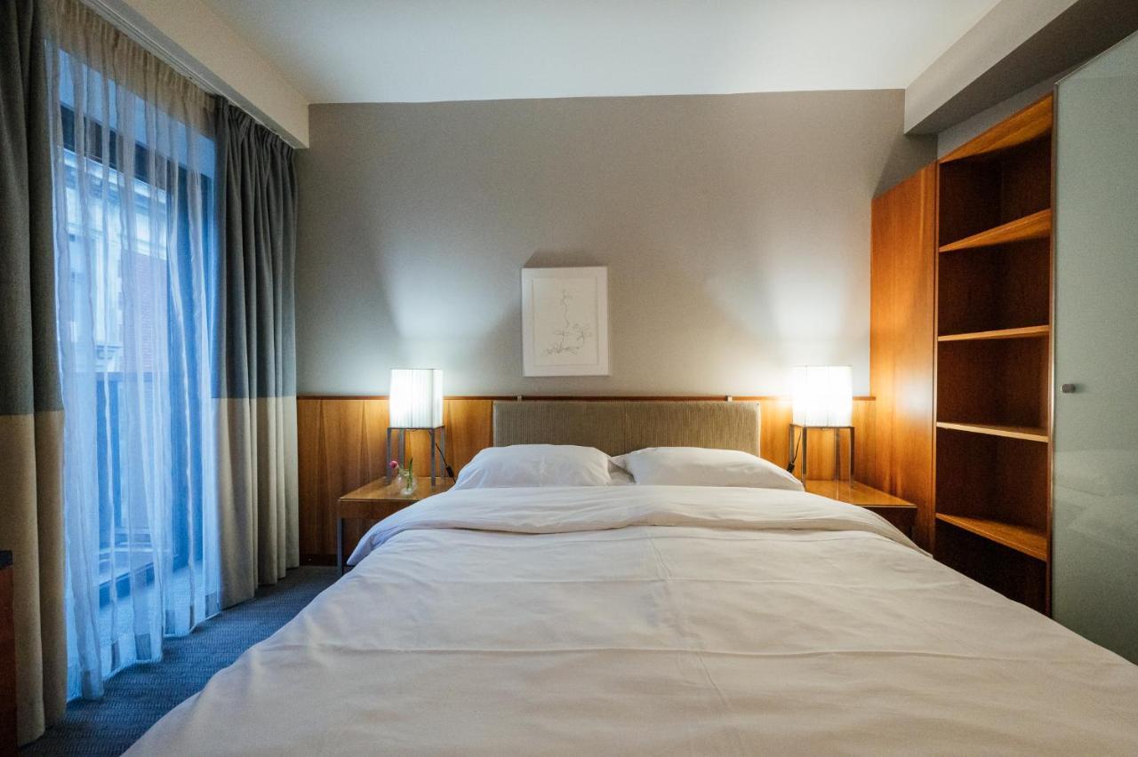 Peakture Hotel Bucarest Esterno foto
