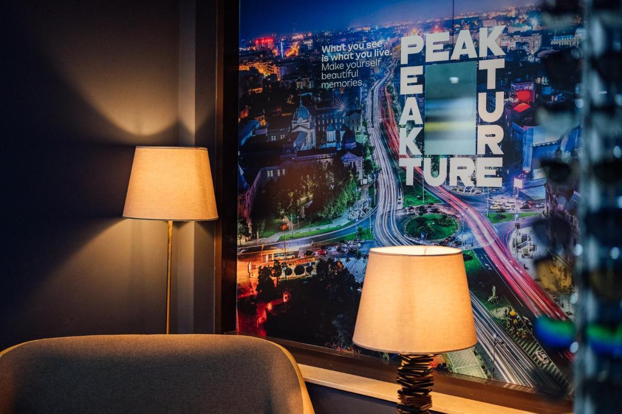 Peakture Hotel Bucarest Esterno foto